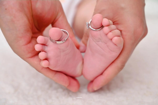 郓城宝宝头发少缺什么