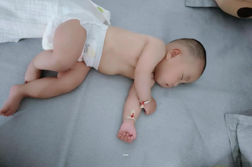 郓城宝宝发烧可以吹空调吗